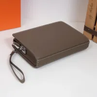 $96.00 USD Hermes AAA Man Pouches #1398160