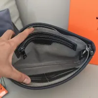 $96.00 USD Hermes AAA Man Pouches #1398177