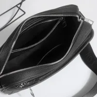 $108.00 USD Louis Vuitton AAA Man Messenger Bags #1398215