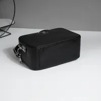 $108.00 USD Louis Vuitton AAA Man Messenger Bags #1398218
