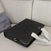 $162.00 USD Louis Vuitton AAA Man Handbags #1398220