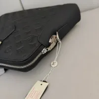 $162.00 USD Louis Vuitton AAA Man Handbags #1398221