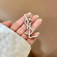 $32.00 USD Yves Saint Laurent Brooches For Women #1398223
