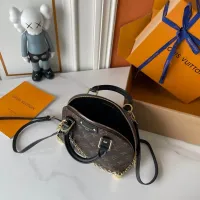 $76.00 USD Louis Vuitton AAA Quality Handbags For Women #1398446