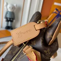 $112.00 USD Louis Vuitton AAA Quality Messenger Bags For Women #1398451