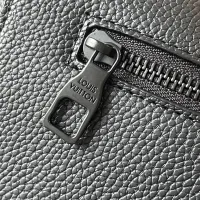 $76.00 USD Louis Vuitton AAA Man Messenger Bags #1398475