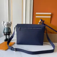 $76.00 USD Louis Vuitton AAA Man Messenger Bags #1398476