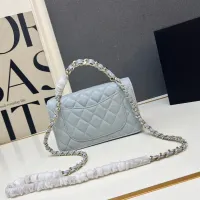 $88.00 USD Chanel AAA Quality Messenger Bags For Women #1398773