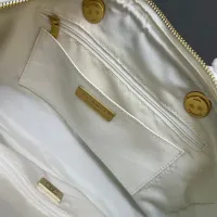 $98.00 USD Chanel AAA Quality Handbags For Women #1398902