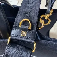 $222.00 USD Givenchy AAA Quality Handbags For Women #1399007