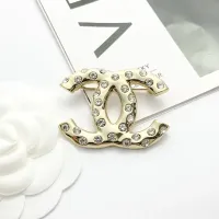 $34.00 USD Chanel Brooches For Women #1399015