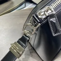 $240.00 USD Givenchy AAA Quality Handbags For Women #1399023