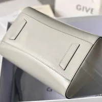 $222.00 USD Givenchy AAA Quality Handbags For Women #1399026