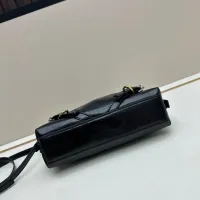 $96.00 USD Givenchy AAA Quality Messenger Bags For Women #1399188