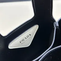 $98.00 USD Prada AAA Quality Handbags For Women #1399447