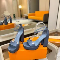 $125.00 USD Louis Vuitton Sandal For Women #1400965