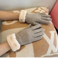 $39.00 USD Valentino Gloves For Women #1401395