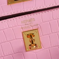 $92.00 USD Hermes AAA Quality Handbags For Women #1401416