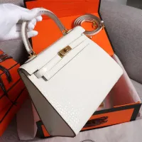 $98.00 USD Hermes AAA Quality Handbags For Women #1401423