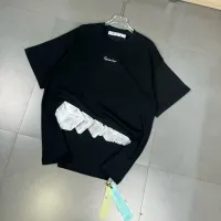 $32.00 USD Off-White T-Shirts Short Sleeved For Unisex #1402288