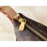 $52.00 USD Louis Vuitton Messenger Bags For Women #1402871