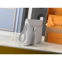 $48.00 USD Louis Vuitton LV Daily Pouches For Men #1402894