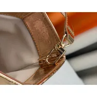 $80.00 USD Louis Vuitton AAA Quality Handbags For Women #1403100
