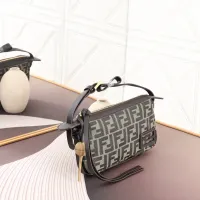 $85.00 USD Fendi AAA Quality Shoulder Bags For Women #1403376