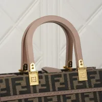 $98.00 USD Fendi AAA Quality Handbags For Women #1403398