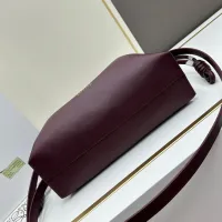 $150.00 USD LOEWE AAA Quality Messenger Bags For Women #1403981