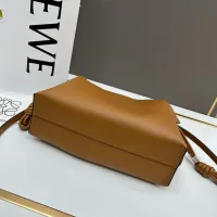 $135.00 USD LOEWE AAA Quality Messenger Bags For Women #1404001