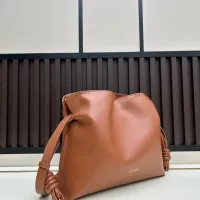 $150.00 USD LOEWE AAA Quality Messenger Bags For Women #1404007