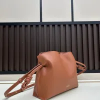 $135.00 USD LOEWE AAA Quality Messenger Bags For Women #1404011
