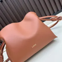 $135.00 USD LOEWE AAA Quality Messenger Bags For Women #1404011