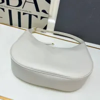 $88.00 USD Celine AAA Quality Shoulder Bags For Women #1404156