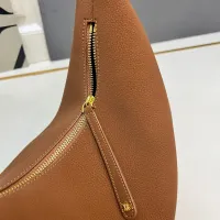 $88.00 USD Celine AAA Quality Shoulder Bags For Women #1404159