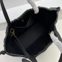 $88.00 USD Celine AAA Quality Handbags For Women #1404193