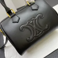$88.00 USD Celine AAA Quality Handbags For Women #1404196