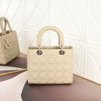 $92.00 USD Christian Dior AAA Quality Handbags For Women #1404234