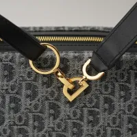 $88.00 USD Christian Dior AAA Quality Shoulder Bags For Women #1404269