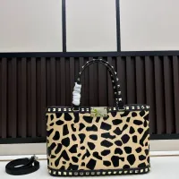 $98.00 USD Valentino AAA Quality Handbags For Women #1404702