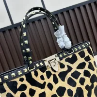 $98.00 USD Valentino AAA Quality Handbags For Women #1404702