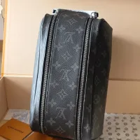 $102.00 USD Louis Vuitton AAA Quality Cosmetic Pouches #1404794