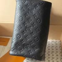 $140.00 USD Louis Vuitton AAA Quality Cosmetic Pouches #1404799