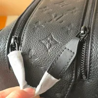 $140.00 USD Louis Vuitton AAA Quality Cosmetic Pouches #1404799