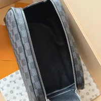 $102.00 USD Louis Vuitton AAA Quality Cosmetic Pouches #1404800