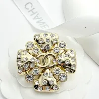 $36.00 USD Chanel Brooches For Women #1404870