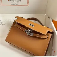$88.00 USD Hermes AAA Quality Handbags For Women #1405347
