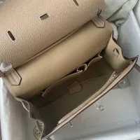 $115.00 USD Hermes AAA Quality Messenger Bags For Women #1405368