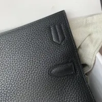 $115.00 USD Hermes AAA Quality Messenger Bags For Women #1405370